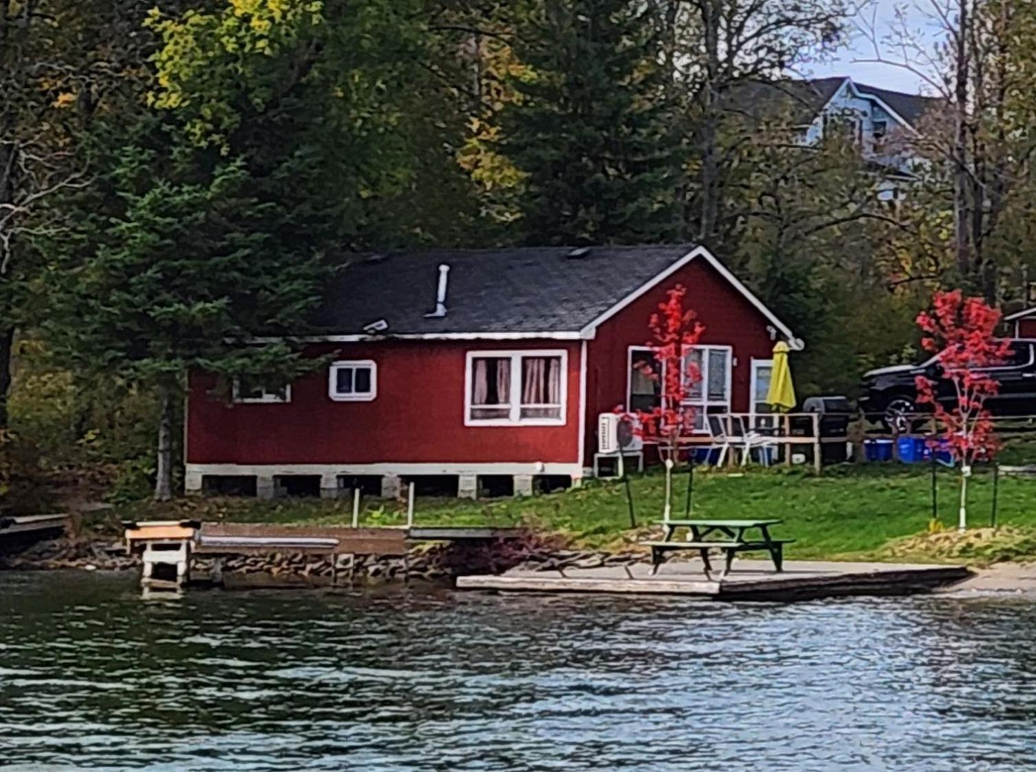 Trent River Cottages Hastings Zewnętrze zdjęcie